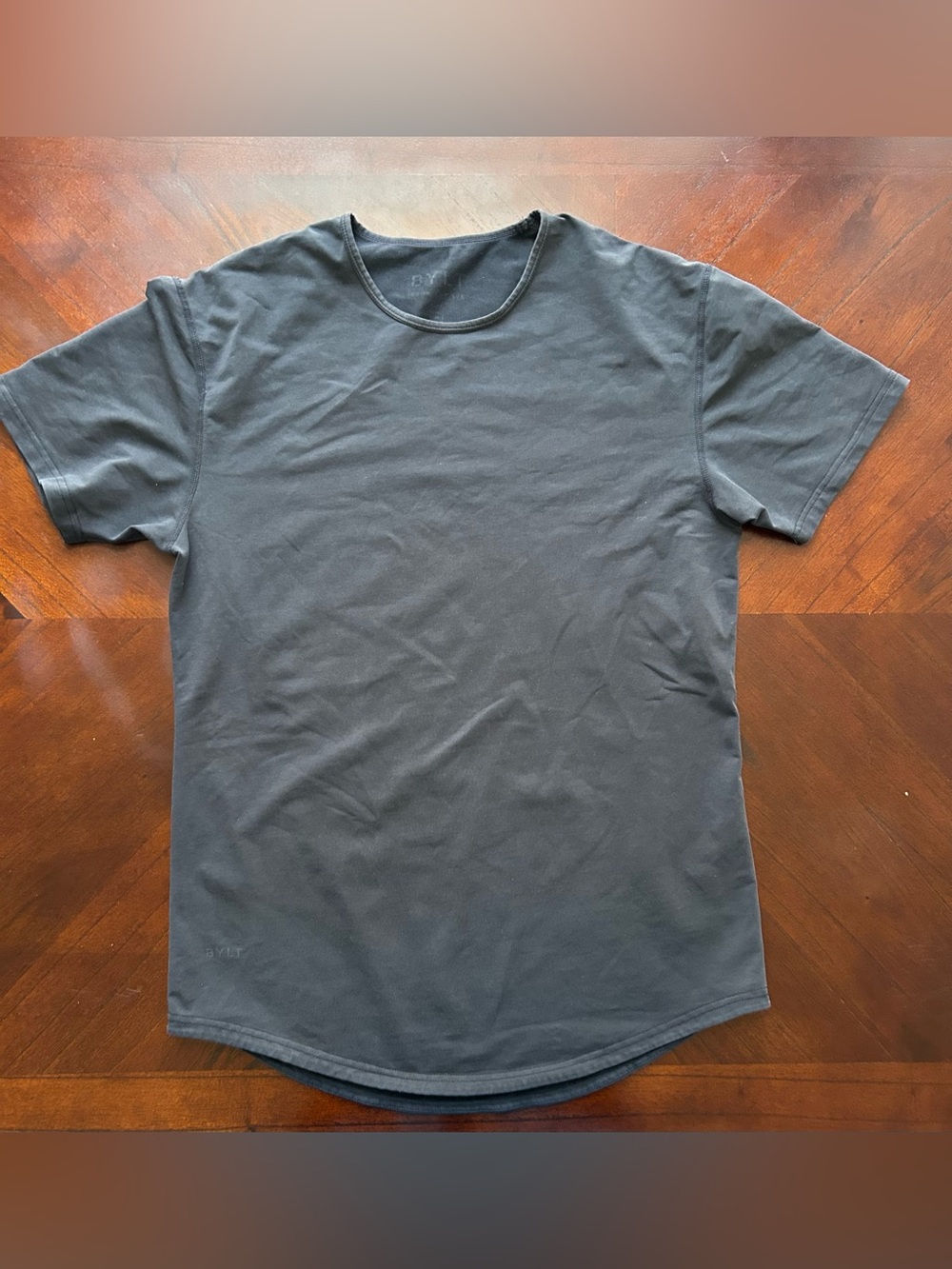 BYLT Basics Short Sleeve Crew T-Shirt in Dark Gray size M